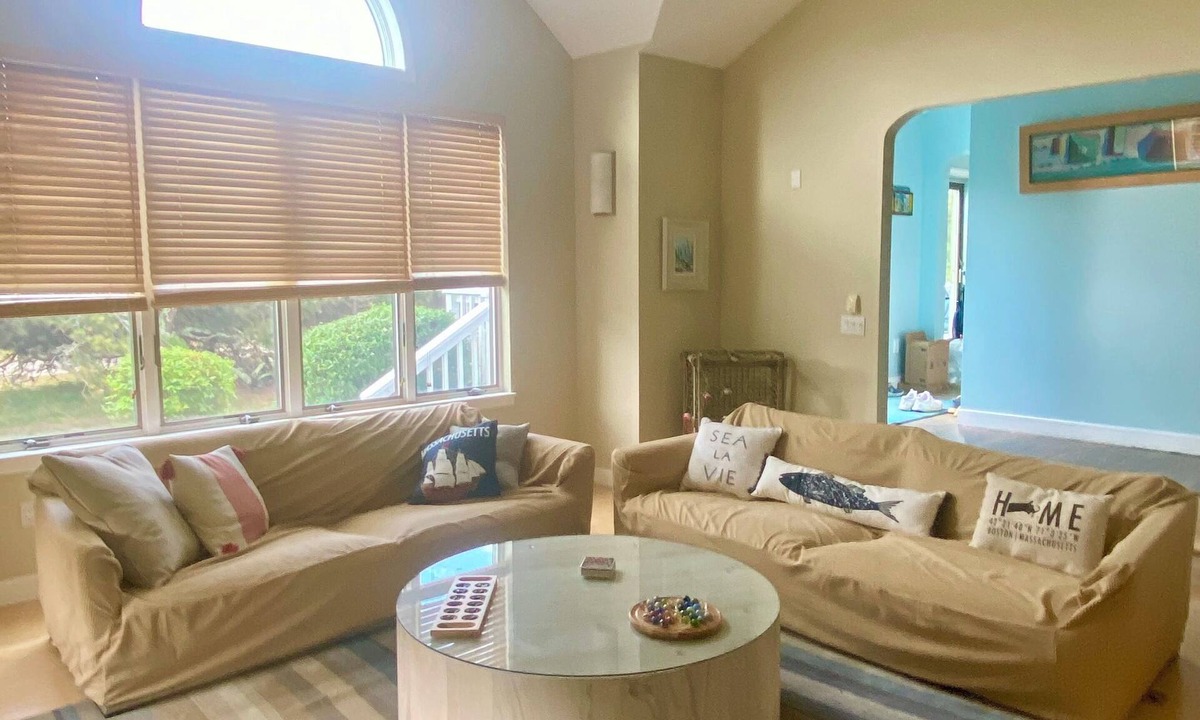 North Truro House | NEWLY RENOVATED, LARGE, SERENE, SUNNY HOME ON PRIVATE ROAD