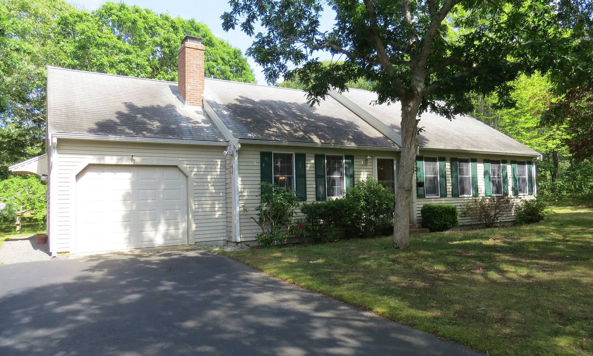 North Eastham House | Nice House Within a Mile of the Beach