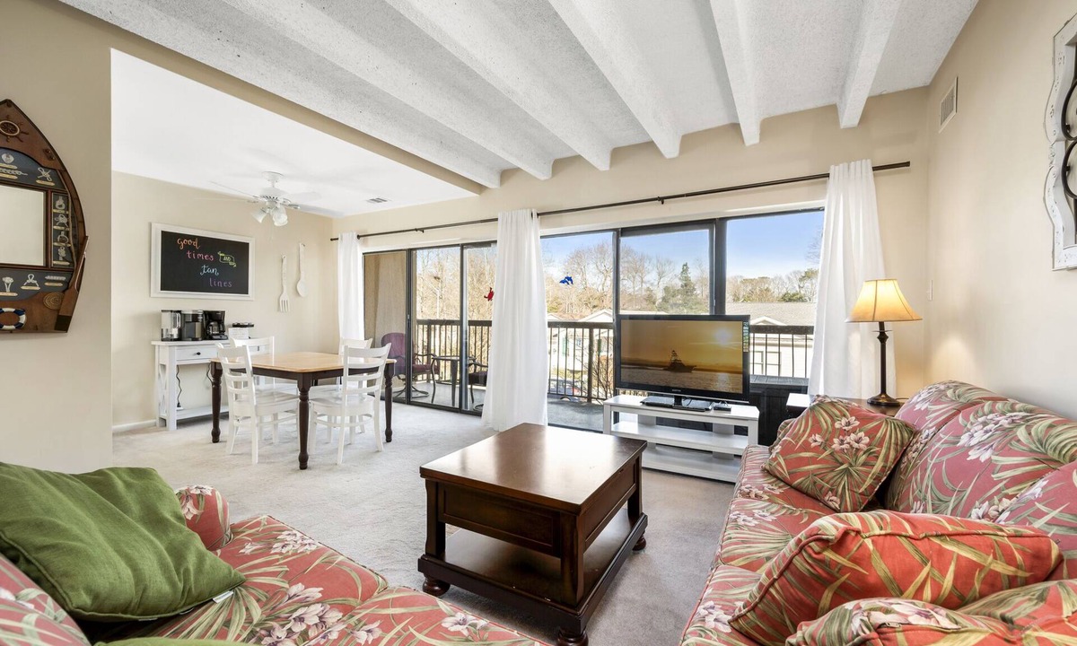 Caine Woods Condo | North OC Condo w/Outdoor Pool by Seaside Vacations & Sales