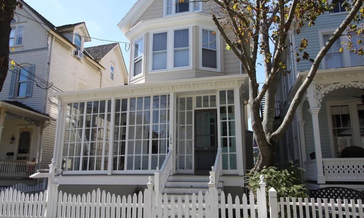 Cape May House | Now taking reservations for 2026 weekly summer rentals! Prime weeks available.