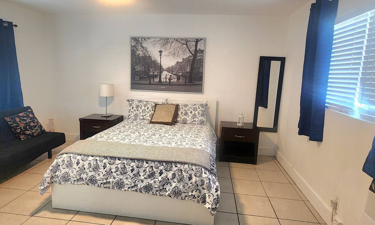 Parkside House | oasis at hollywood ll unit 8-sleeps 3