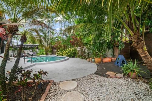 Wilton Manors House | Oasis with Pool & Cold Plunge-Near Beach & Nightlife