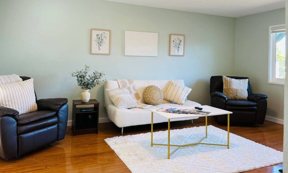 Valinda House | Ocean Breeze 3BR Retreat Game Room Pet Friendly Near Disneyland & LA Fenced Yard