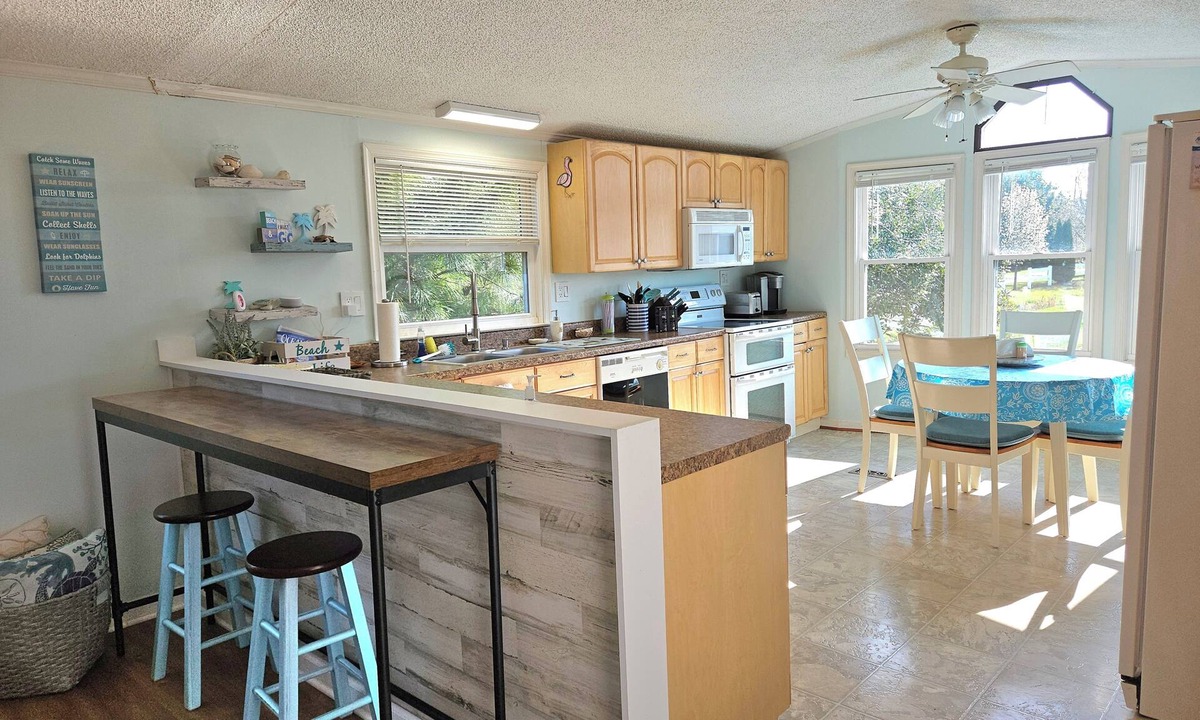 West Ocean City House | Ocean City, MD 2 BR/1 BA Family Vacation Rental +Dog Friendly