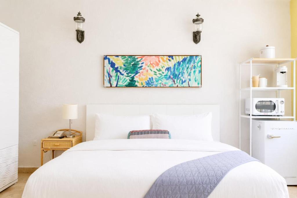 South Pointe Apartment | Ocean Drive South of Fifth Miami Beach Family & Pet Friendly