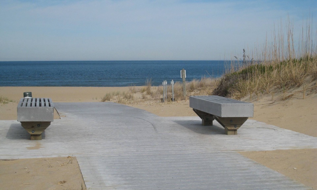 Northeast Virginia Beach House | Ocean Side North End 3-Bedroom Condo - 2 min Walk to Beach