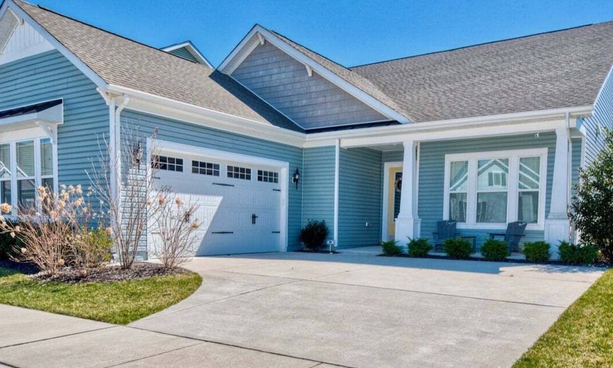 Frankford House | Ocean View * 5BR Luxury Beach Resort Home