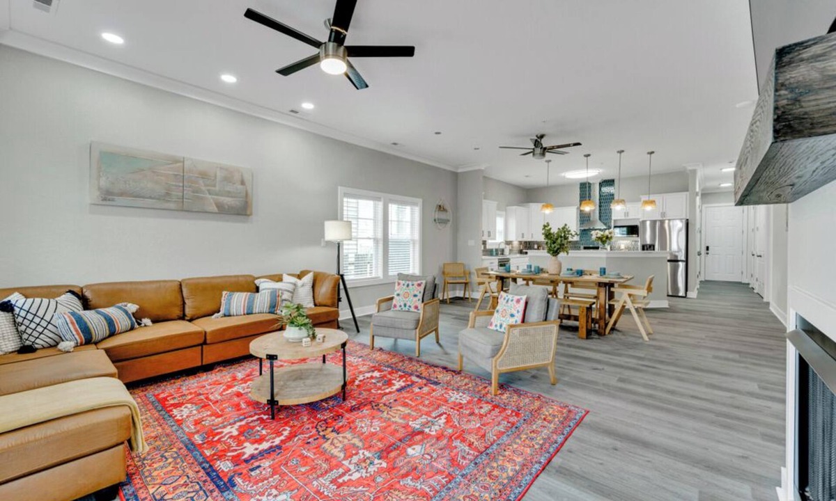 Northeast Virginia Beach Condo | Oceanfront Area Condo – Dog-Friendly Stay in Virginia Beach