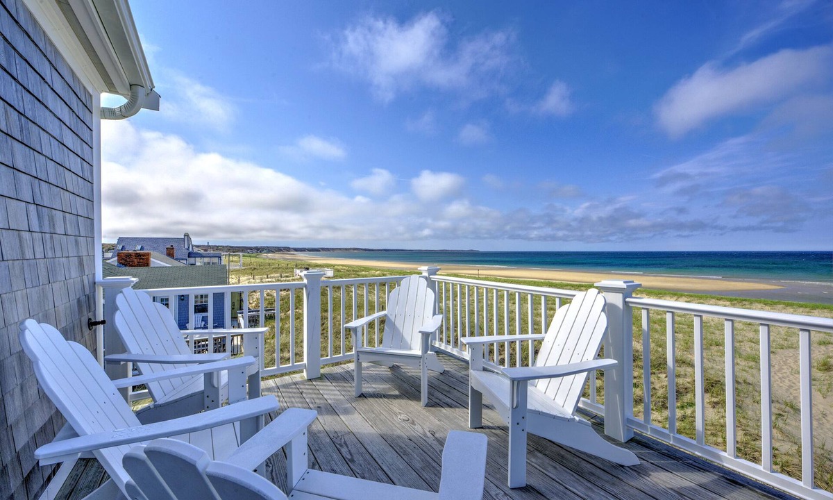 Sagamore Beach House | Oceanfront at Sagamore Beach