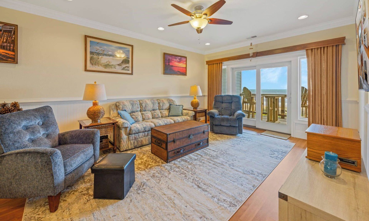 Rodanthe House | Oceanfront Condo with Private Sundeck, Resort Pool, Elevator, and Beach Access