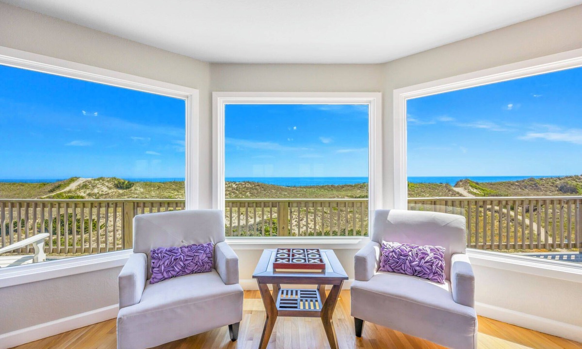 Waves House | Oceanfront Dog Friendly Home w/Hot Tub, Game/Media Rooms, and Champagne Views!