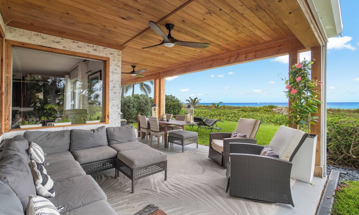 Delray Beach Condo | OCEANFRONT PARADISE - ONE OF A KIND Very Private. Best location. Simply amazing