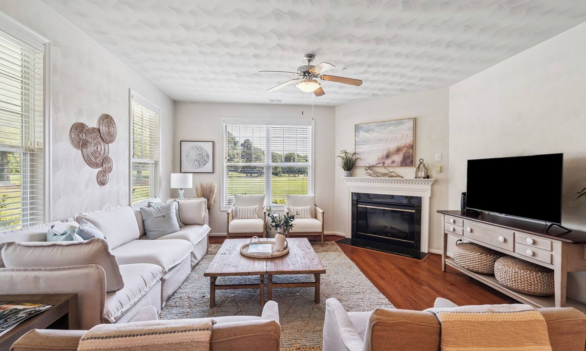 Cape Charles Condo | Ocean’s Eleven: A Steal of a Stay by the Bay