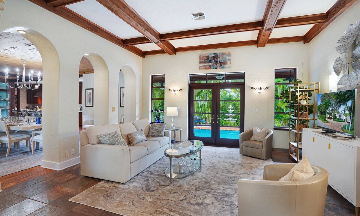 Boca Raton House | Old Floresta Luxury Pool Home BNR Vacation Rentals