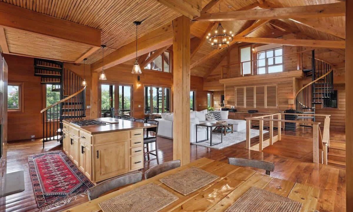 Oakpark House | One Of A Kind Home in VA Wine Country on 50 acres