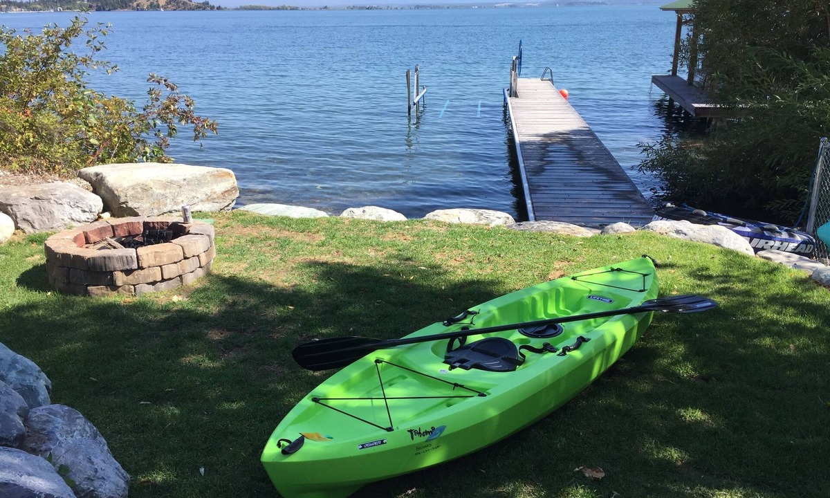 Somers House | Osprey Outlook-Comfort on the Lake. Dock&Boat Lift, Kayaks, Convenient Location.
