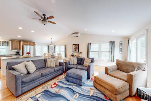 Osterville House | Osterville Odyssey