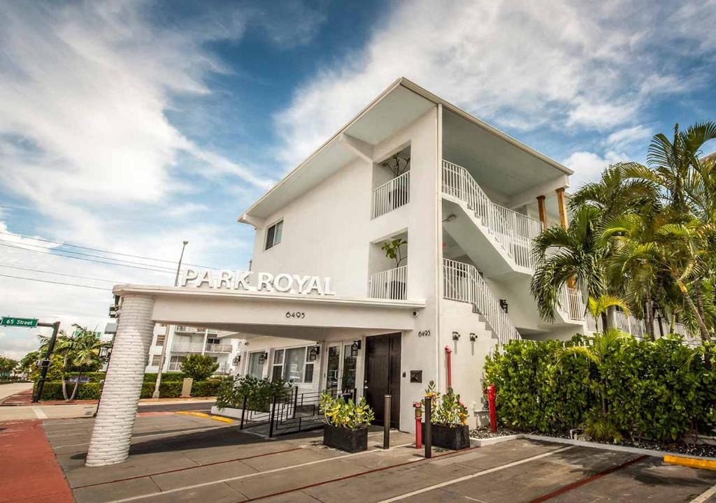 North Beach Hotel | Park Royal Miami Beach