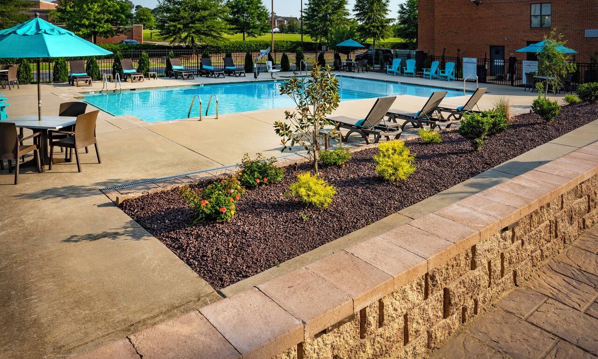 Williamsburg Apartment | Patriots Inn