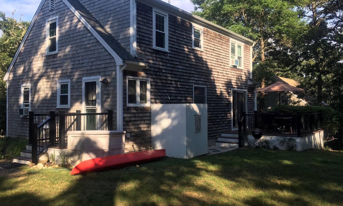 Katama House | Picture perfect Edgartown getaway. Great walking/jogging area. flexible dates