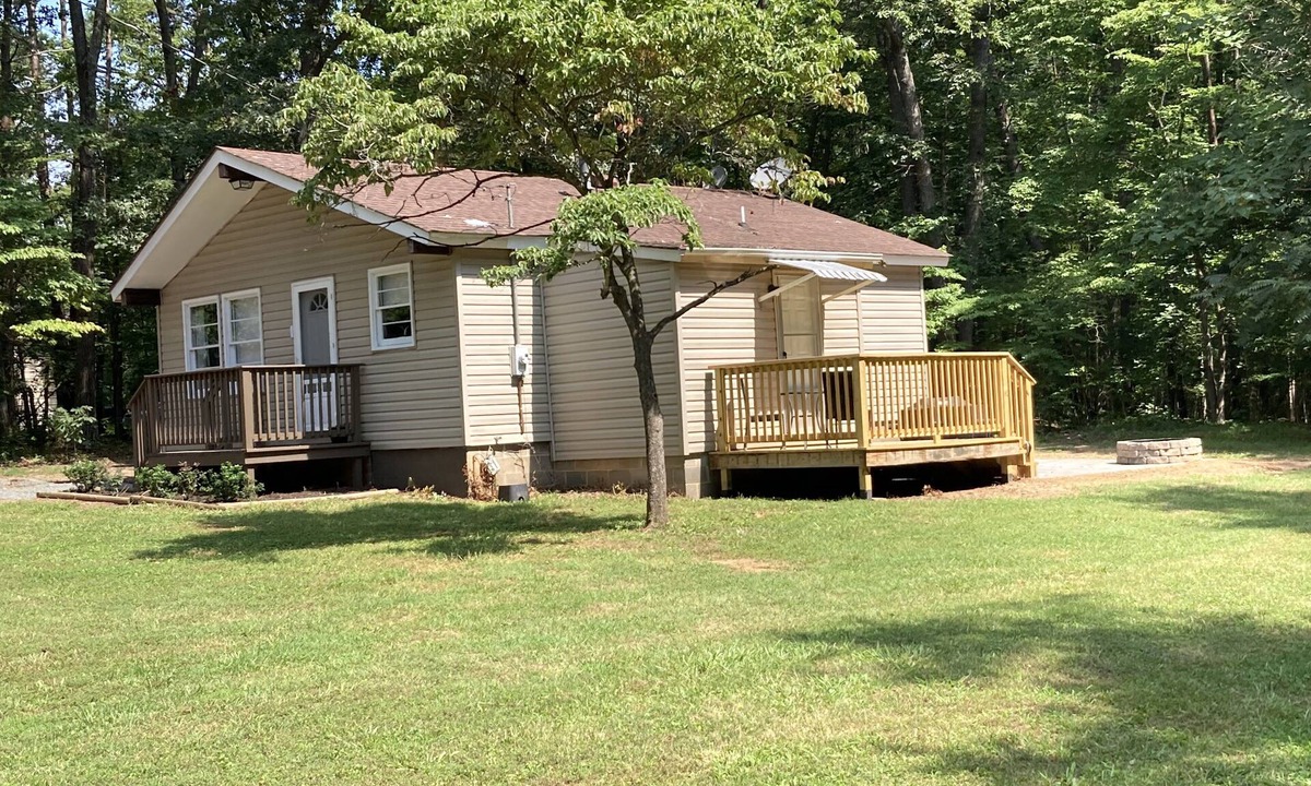 Zion Crossroads Cottage | Pine Grove Cottage - Visit Monticello, Charlottesville & Many Local Wineries