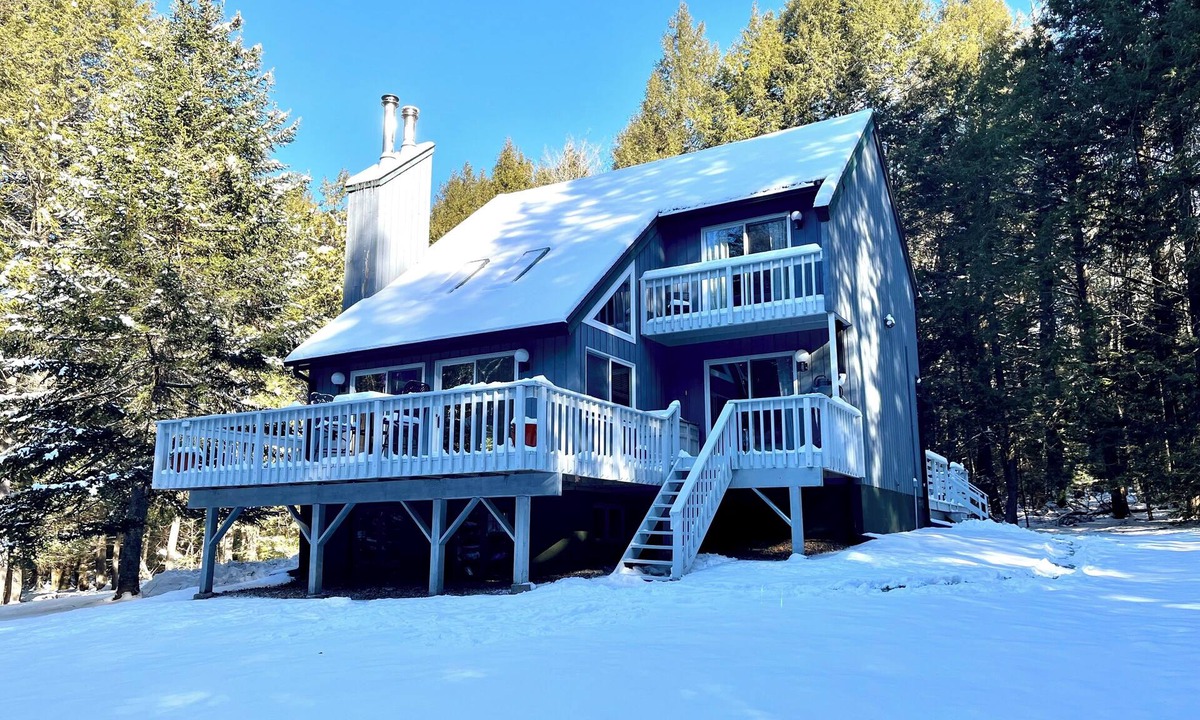 Windham House | Pines Vignette Modern 3BR Home in Windham