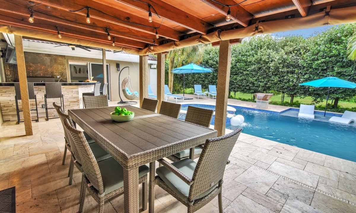 Sunrise House | Plantation Paradise - Private Oasis 5 min from Sawgrass Mills