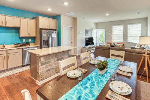 Frankford House | Pool Access & Beach Shuttle: Millville Townhome!