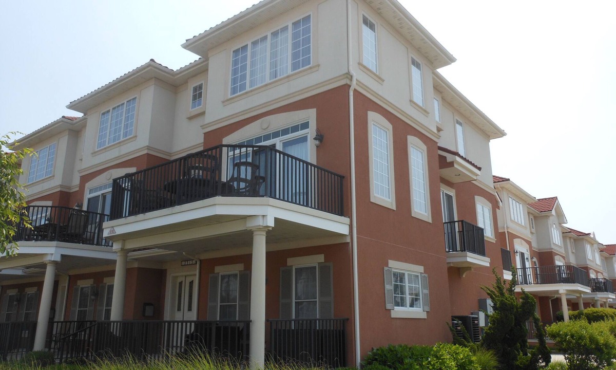 North Wildwood House | POOL! Beautiful beach block, end unit, three story town home at the highly desirable Thunderbird Condos,