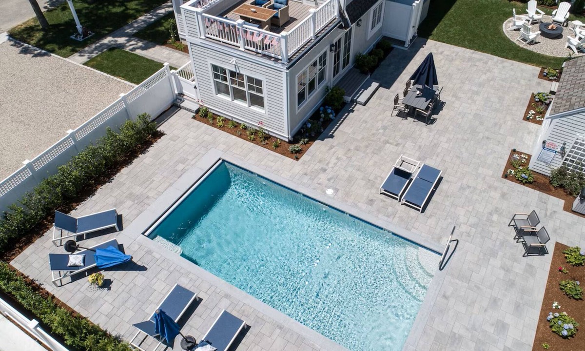 Popponesset House | Popponesset, Exclusive, 3-Bdrm, 4-Bths, Sleeps 6, pool, hot tub, firepit, A/C