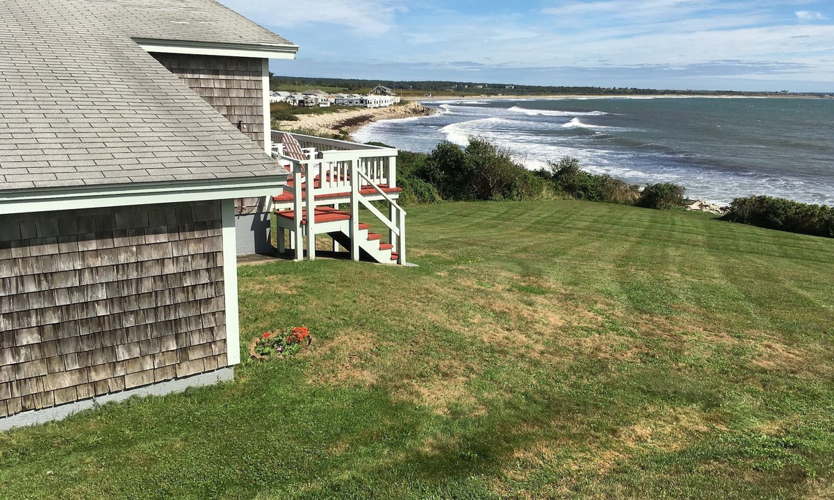 Little Compton House | PRIME JUNE WEEKS JUST OPENED: Nothing between you and the Atlantic.