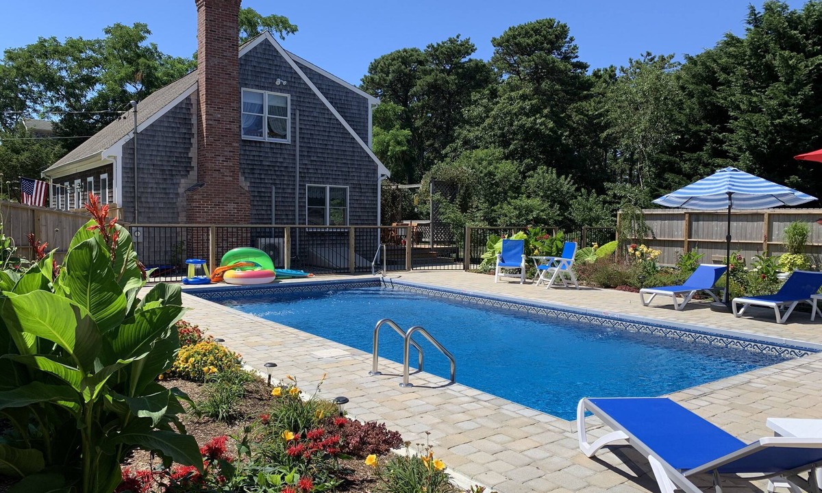 Eastham House | Pristine home w/heated saltwater pool, just minutes from beaches and bike trail.