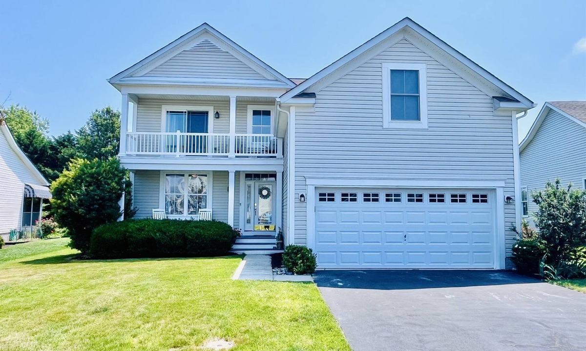 Swann Cove House | Private Beach House | Pool | Playground | Pier