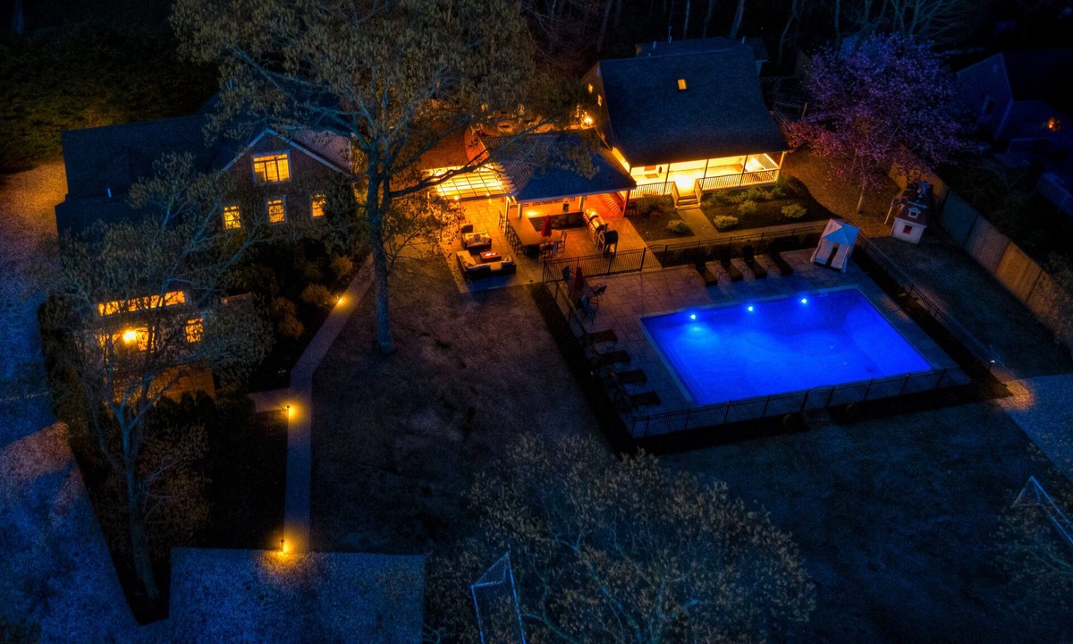 North Eastham House | Private estate, 3 homes, pool, outdoor kitchen, walk to beach!