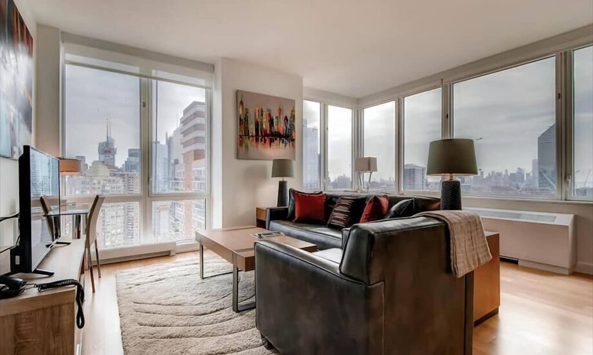 Hell's Kitchen Apartment | Private Fully Furnished 1BR | Washer & Dryer | Midtown West | by GLS