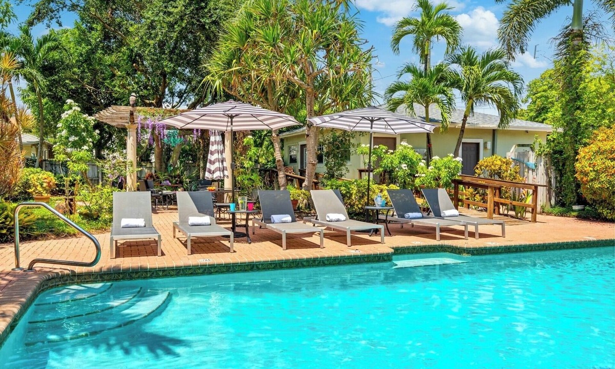 Mango Groves Villa | Private Pool Oasis: 4 Beach Cottages for Families