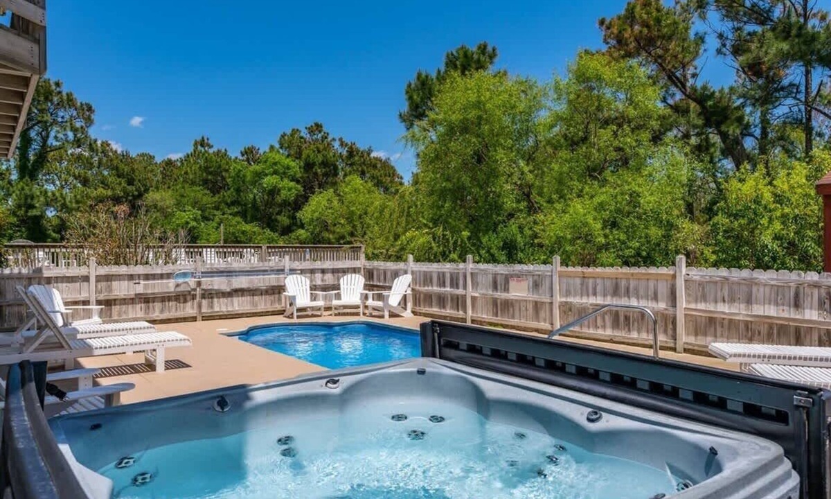 Whalehead Beach House | Private Pool with Heat, Hot Tub & Toes in The Sand