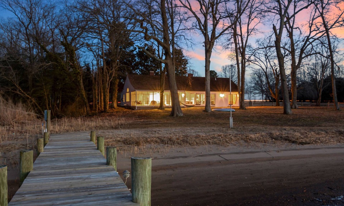 Chestertown House | Private Waterfront Paradise w/Pier - Kayak to Historic Chestertown!
