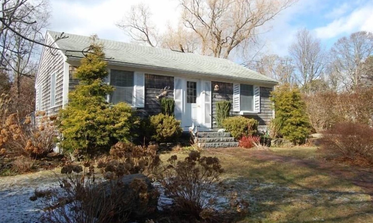 Orleans House | Quaint Cottage Close to Skaket Beach (1912)