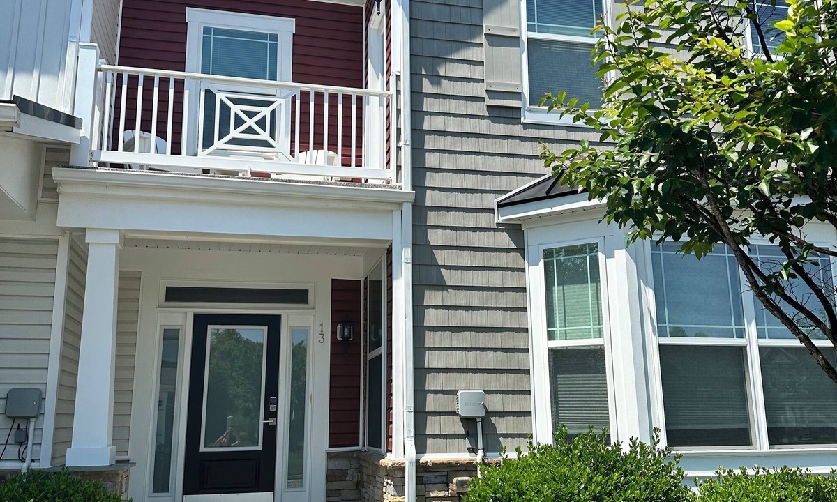 Frankford House | Quiet, spacious townhouse close to Bethany Beach. Perfect for families!