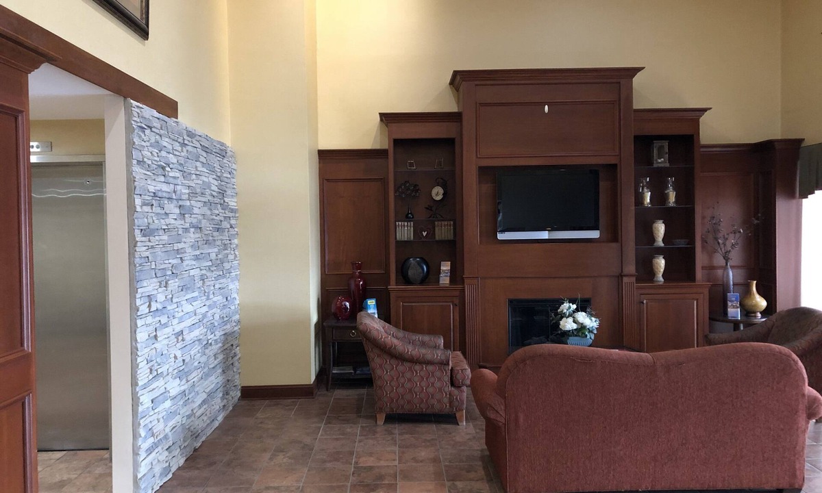 Chestertown Hotel | Red Roof Inn & Suites Chestertown