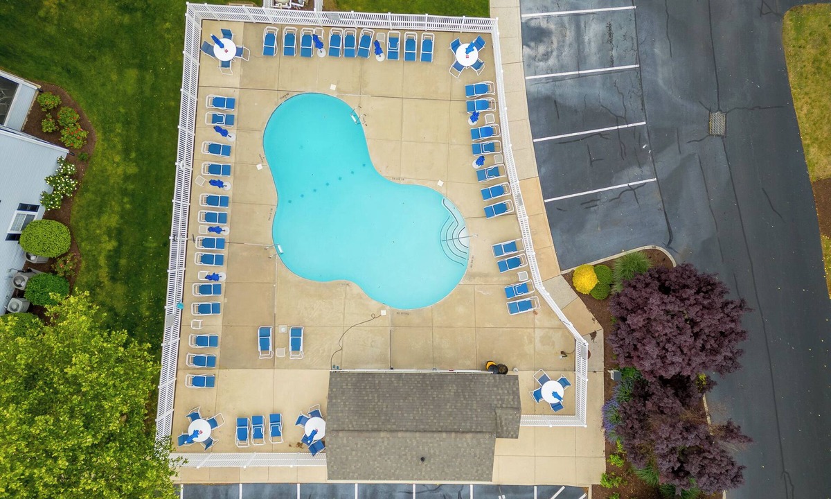 Rehoboth Beach Condo | Rehoboth Beach Ground Level Condo Pool Tennis