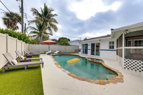 Tropic Palms House | Relax & Play! Home 2 Mi to Delray Public Beach