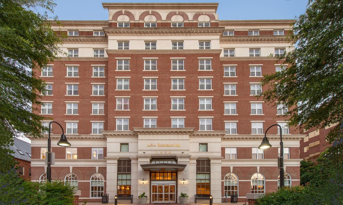 Eisenhower East Hotel | Residence Inn Alexandria Old Town/Duke Street by Marriott