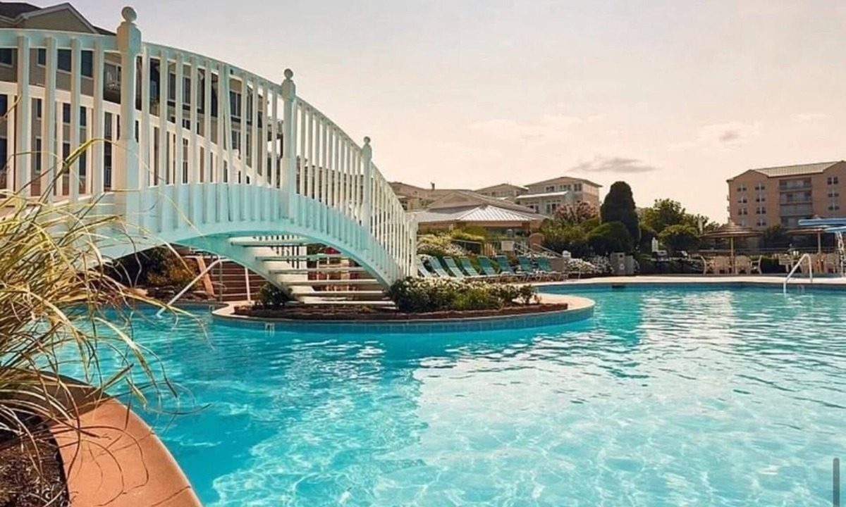 Diamond Beach Condo | Resort-Style Beach-Front Condo in North Beach Tower in Diamond Beach!