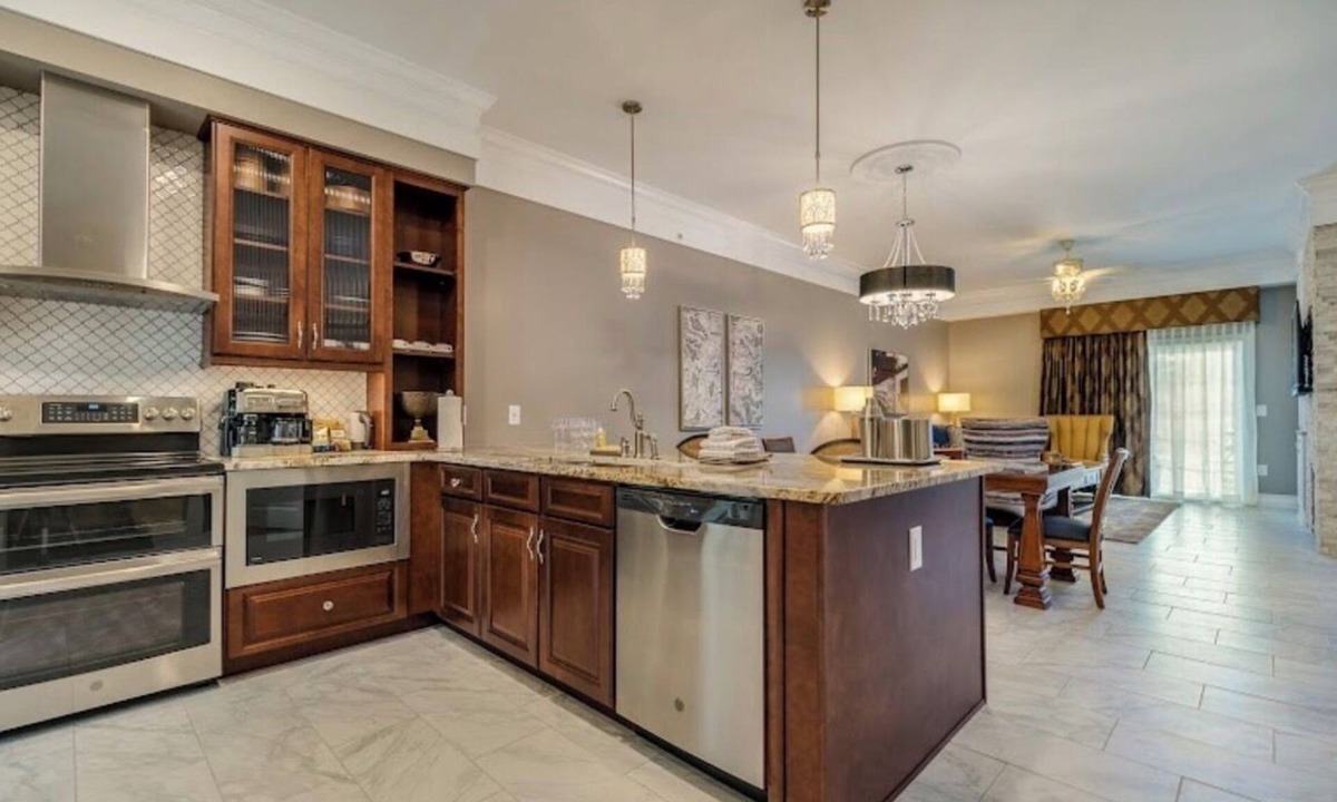 Williamsburg Resort | Resort with 2 bedrooms and AC in lovely Williamsburg