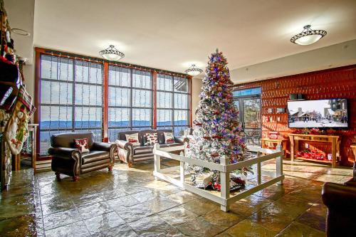 Edray House | Rimfire 259 : Walking distance to village,slopes, 1 Br Sleeps 4