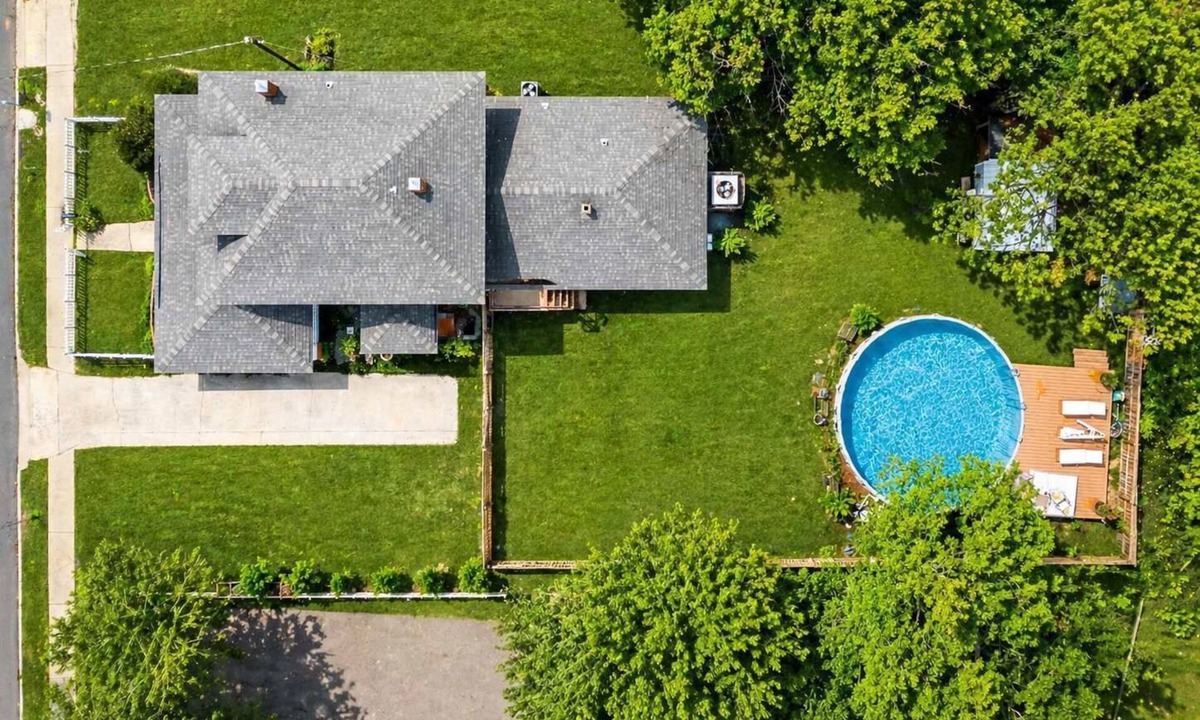 Washington House | Roberson House -Private Pool -Walk to DT-Sleeps 12