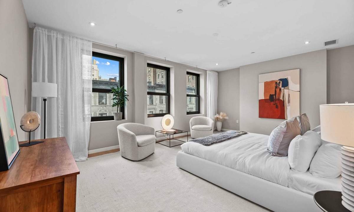 Bloomingdale Apartment | Rove Travel | Riverbank III | 3BR UWS PH w/Terrace