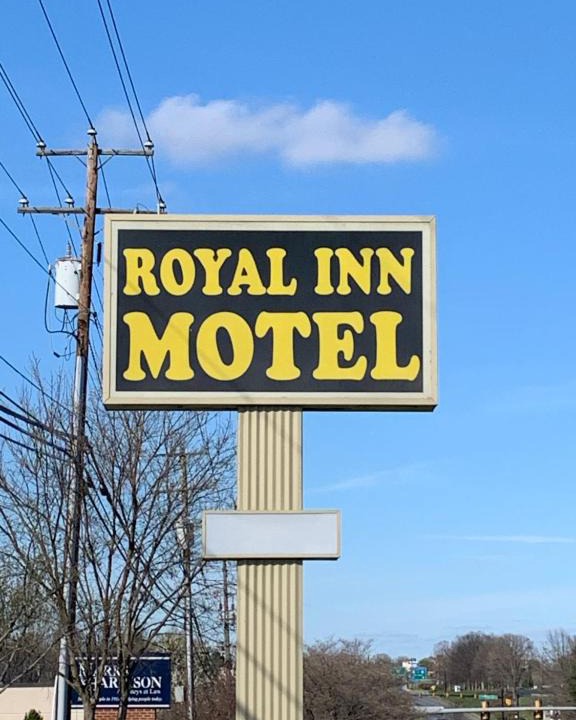 Rio Hotel | Royal Inn Motel-Charlottesville